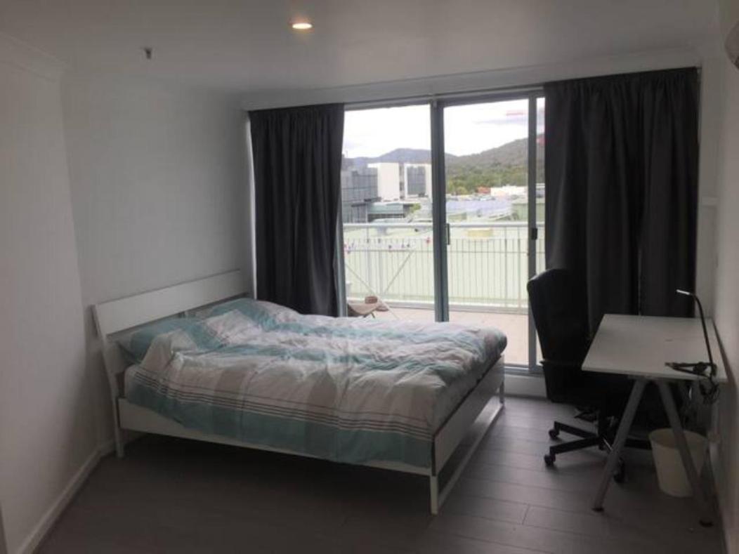 Dana-Cozy Private Room In Shared Central Apt-Rm 2 Canberra Bagian luar foto