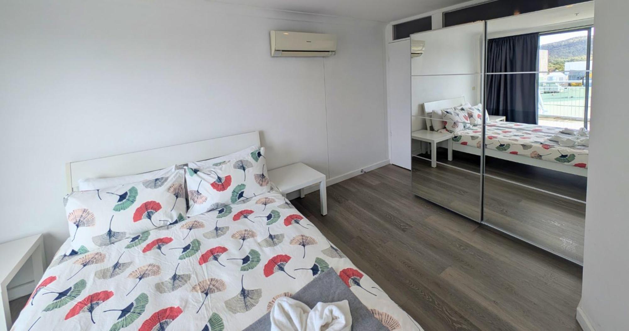 Dana-Cozy Private Room In Shared Central Apt-Rm 2 Canberra Bagian luar foto